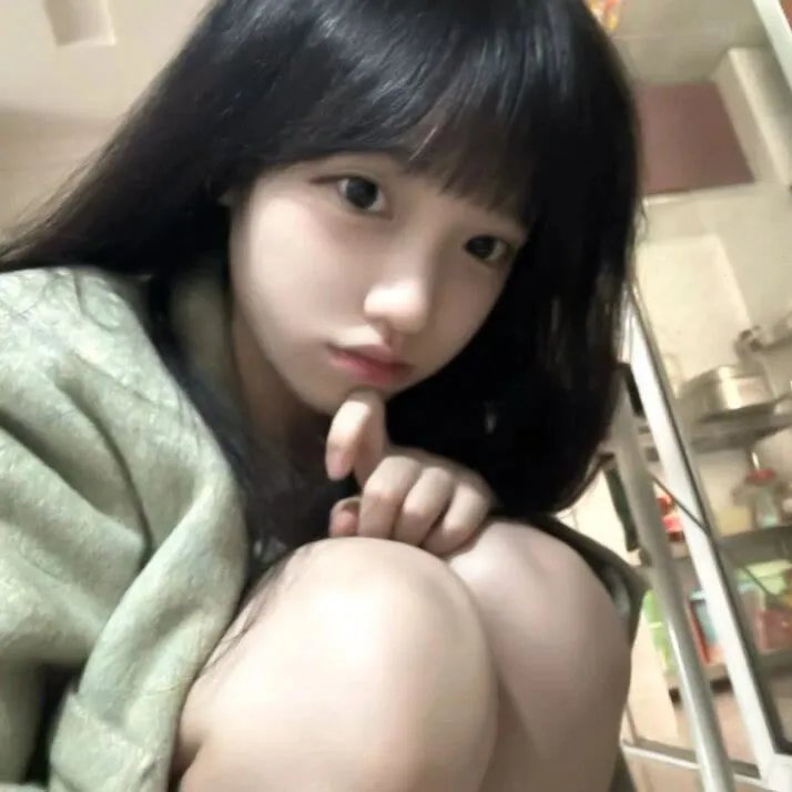 圈养的妇女